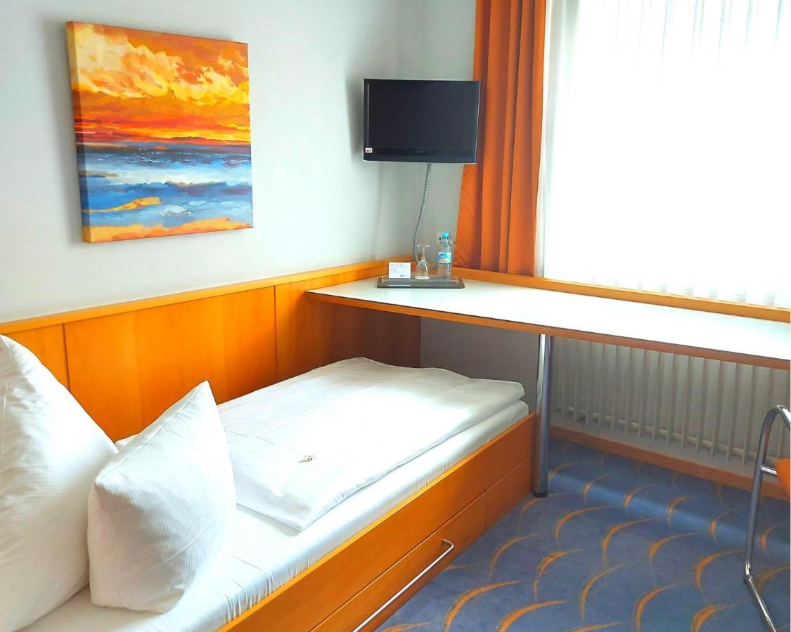Genohotel Карлсруэ Экстерьер фото